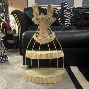 Ivory Dress Shelf